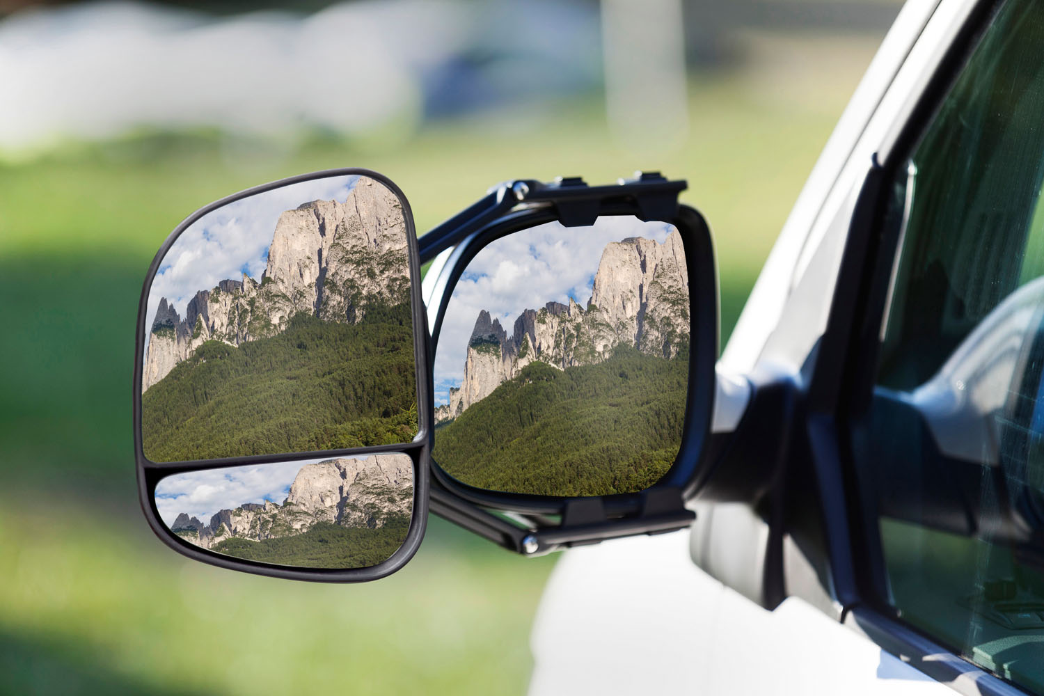 Караван зеркал. Зеркало автомобильное боковое. Дополнительные зеркала для автомобиля. Дополнительные зеркала на боковые.